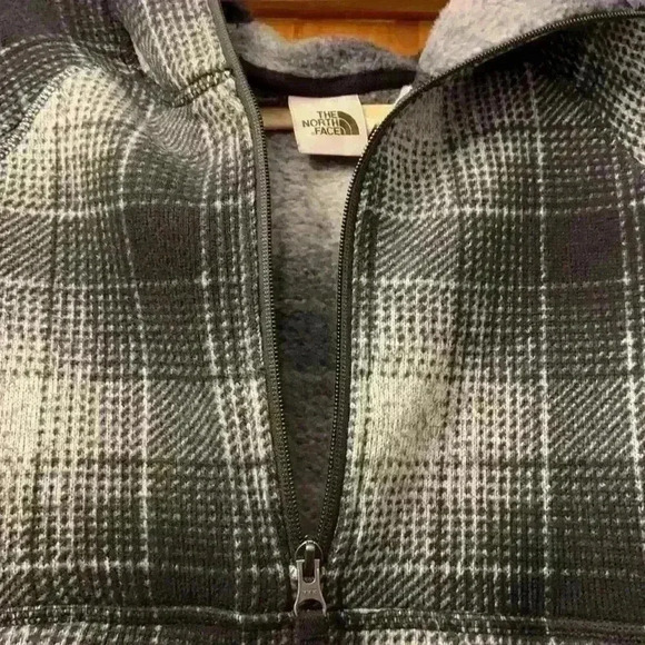 Woman’s The North Face Quarter Zip Printed Crecent Pullover Hoodie-Small - Picture 4 of 7